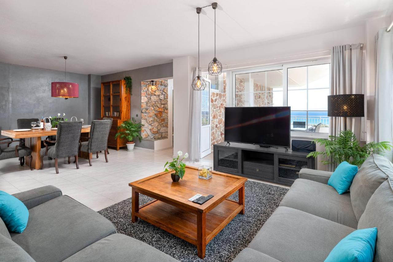 Amazing Apartments With Sea View In Rhodes Town Rhodes City Eksteriør bilde