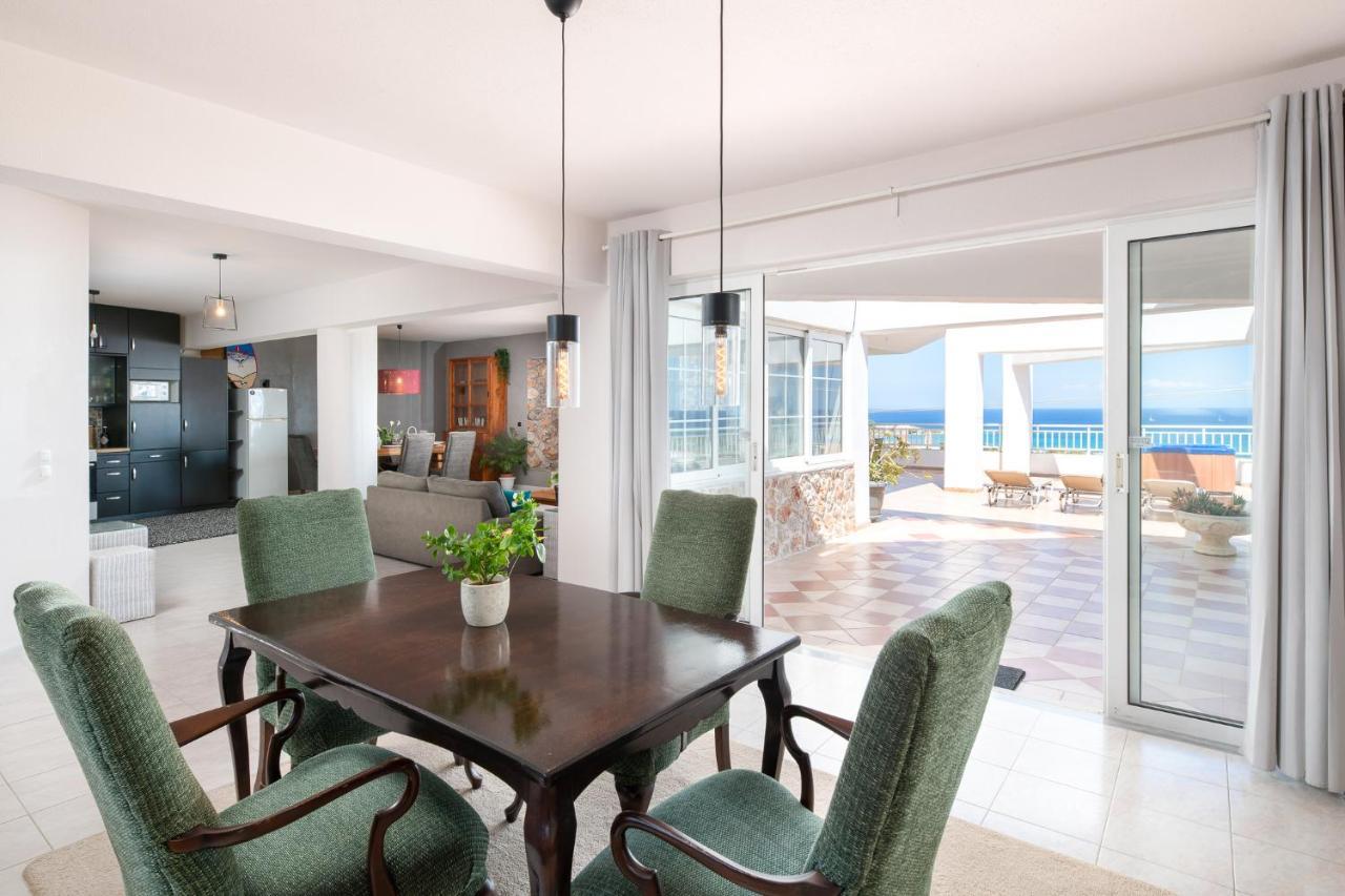 Amazing Apartments With Sea View In Rhodes Town Rhodes City Eksteriør bilde
